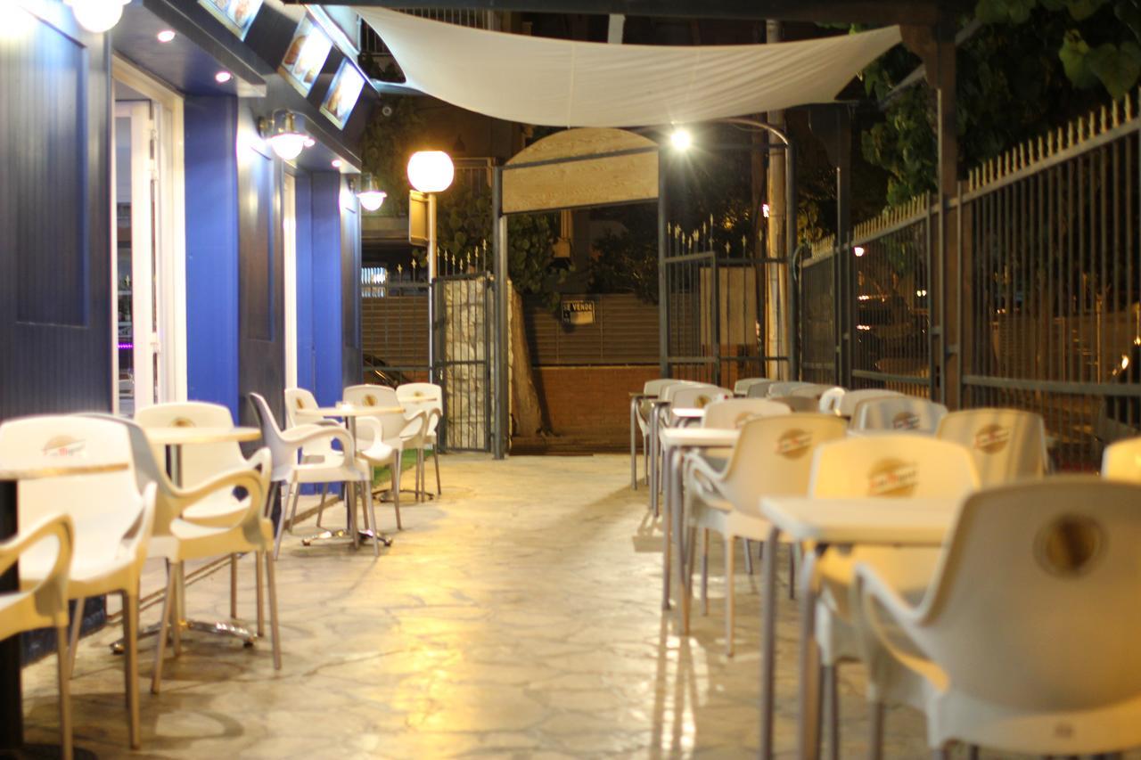 Hostal Porto Mar Salou Exterior foto